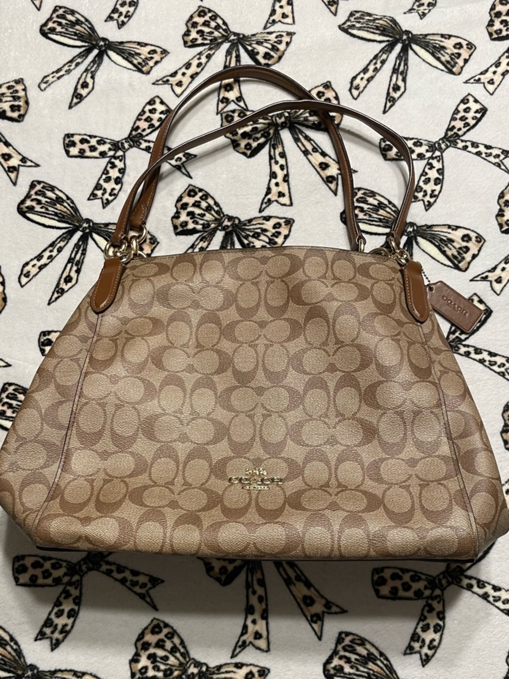Coach Hallie Shoulder Bag In Signature Canvas - Khaki/Saddle